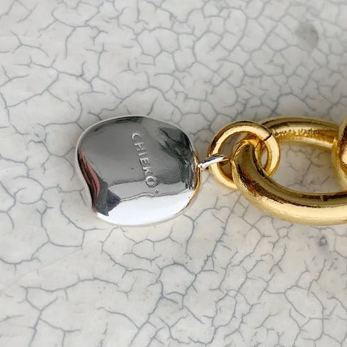 luxe chain brace